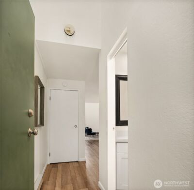 6582 137th Avenue NE #414, Redmond, WA 98052 - Photo 4