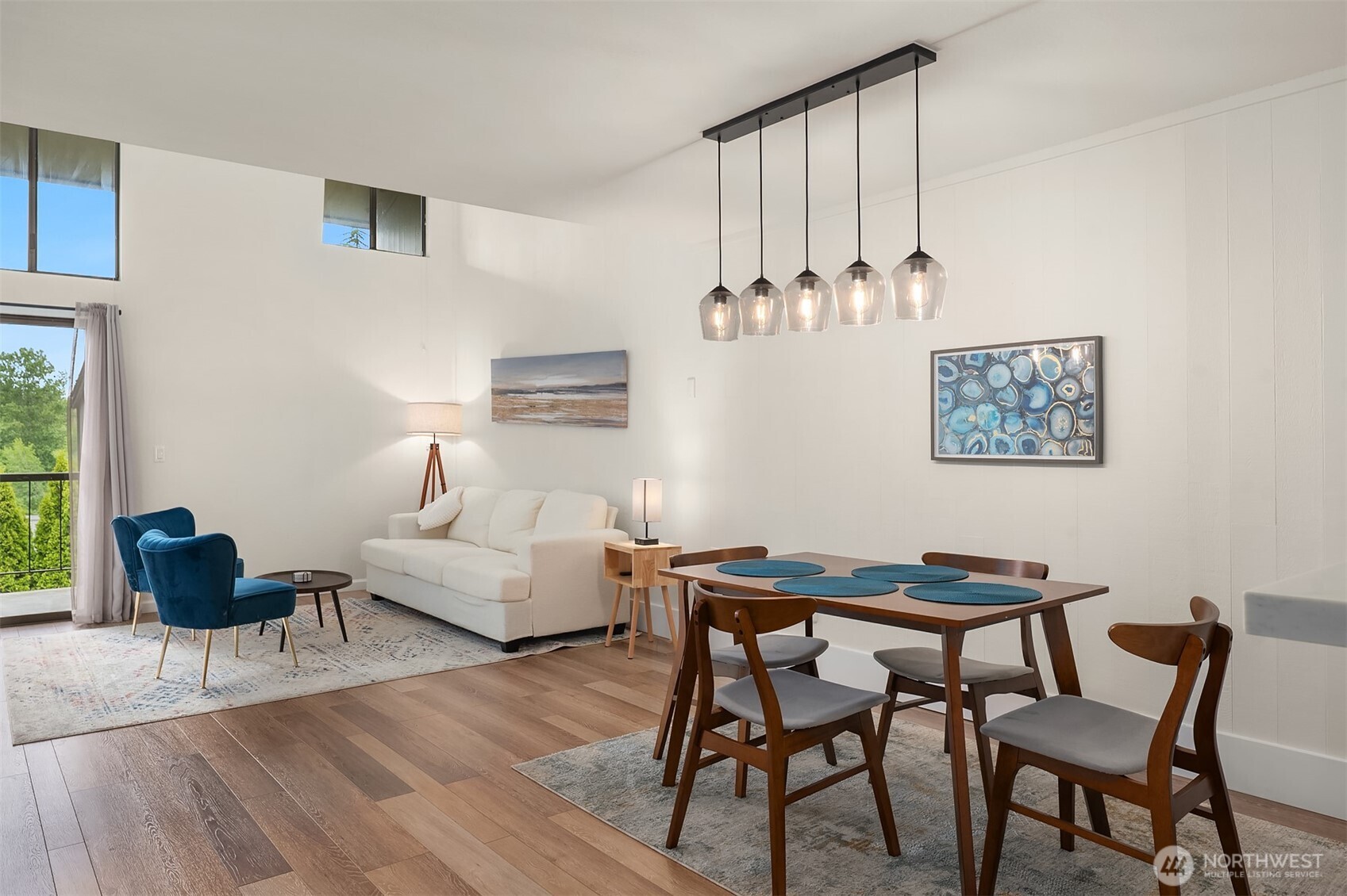 6582 137th Avenue NE #414, Redmond, WA 98052