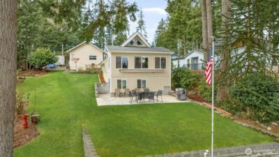 2241 E Timberlake Drive W, Shelton, WA 98584-7931