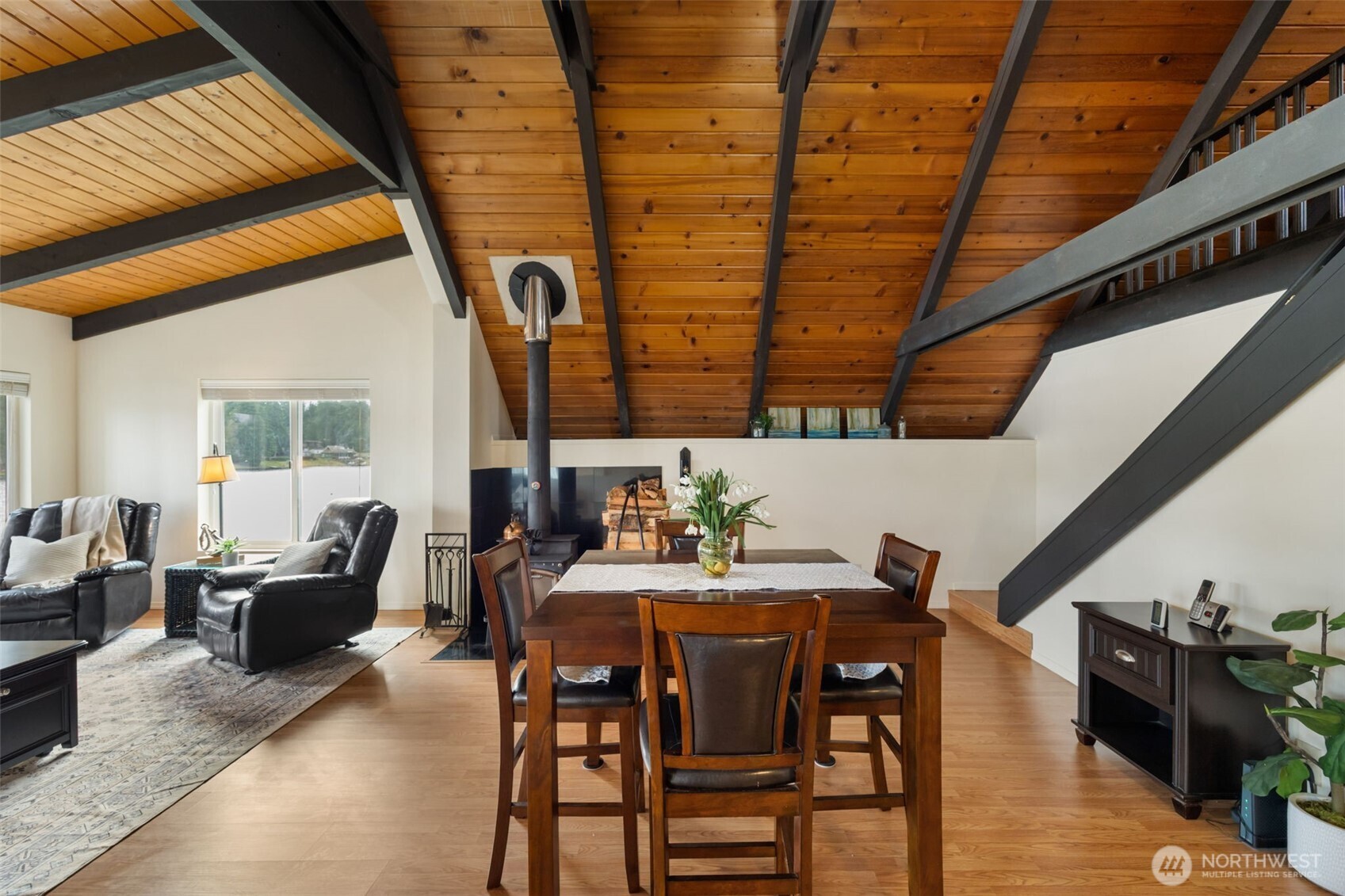 2241 E Timberlake Drive W, Shelton, WA 98584-7931