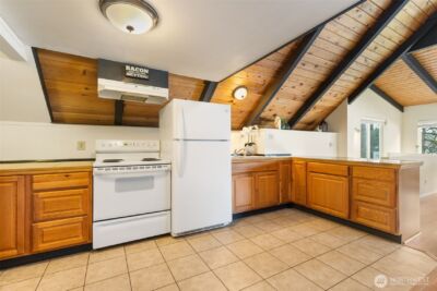 2241 E Timberlake Drive W, Shelton, WA 98584-7931 - Photo 14