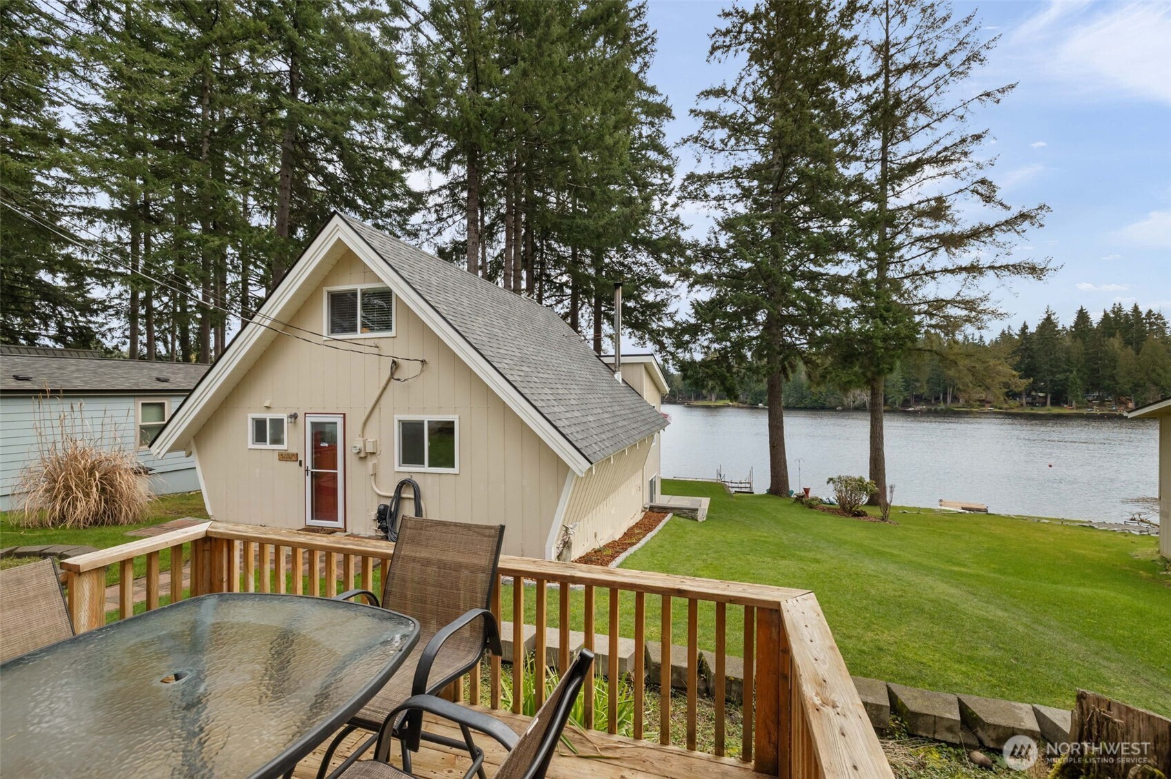 2241 E Timberlake Drive W, Shelton, WA 98584-7931