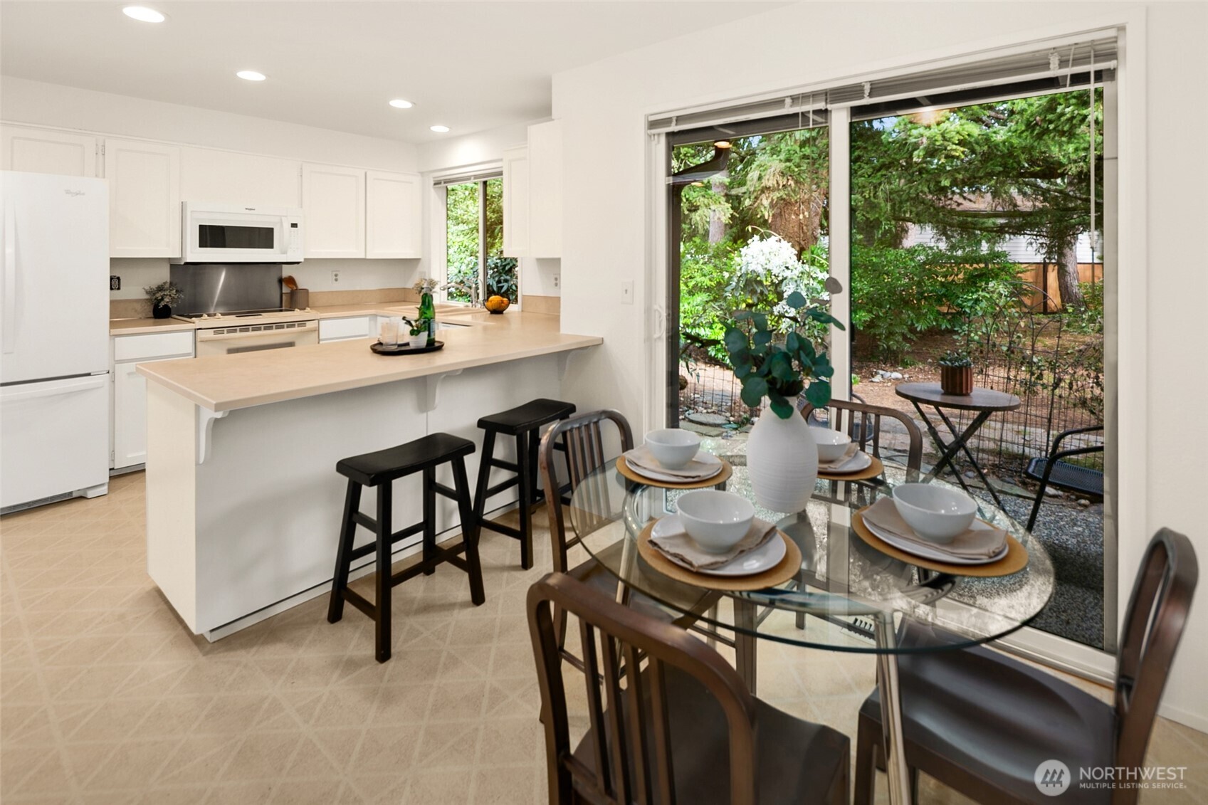 11917 Stendall Place N, Seattle, WA 98133