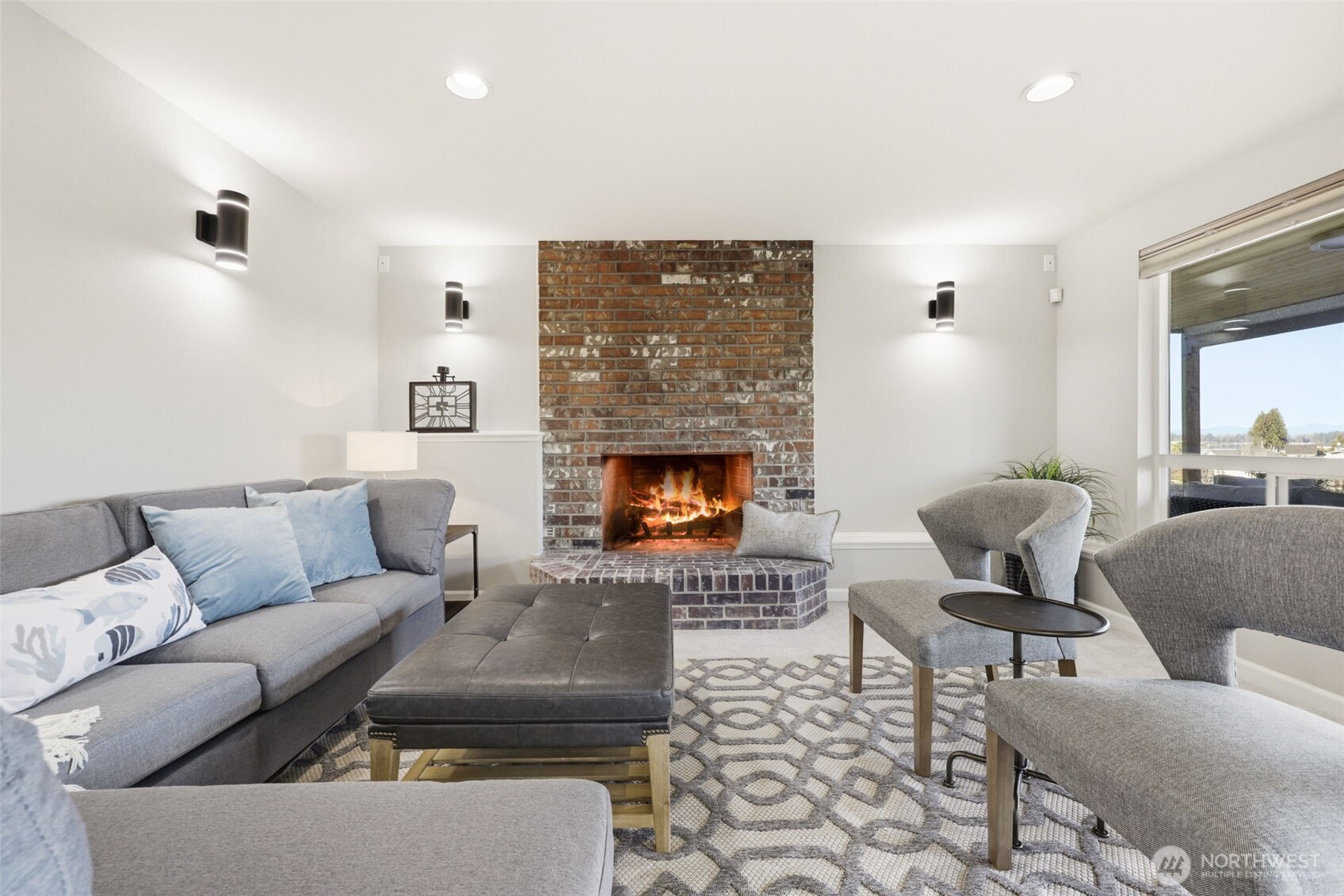 4411 183rd Avenue E, Lake Tapps, WA 98391