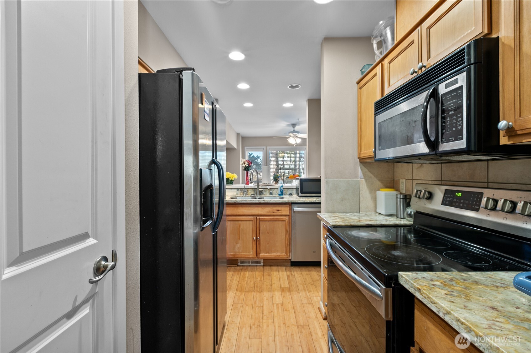 4031 S 66th Street , Tacoma, WA 98409