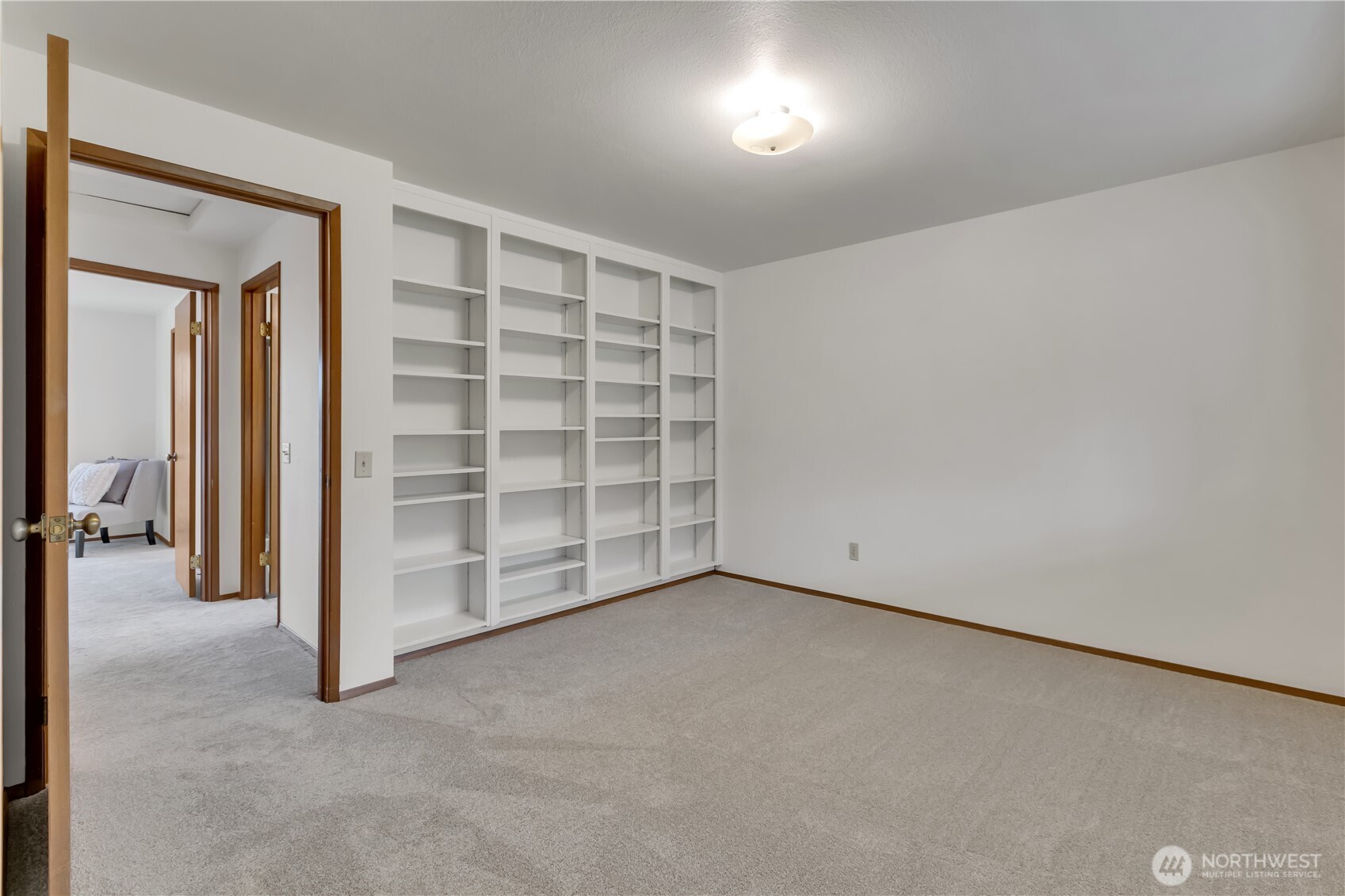 31402 28th Place SW, Federal Way, WA 98023