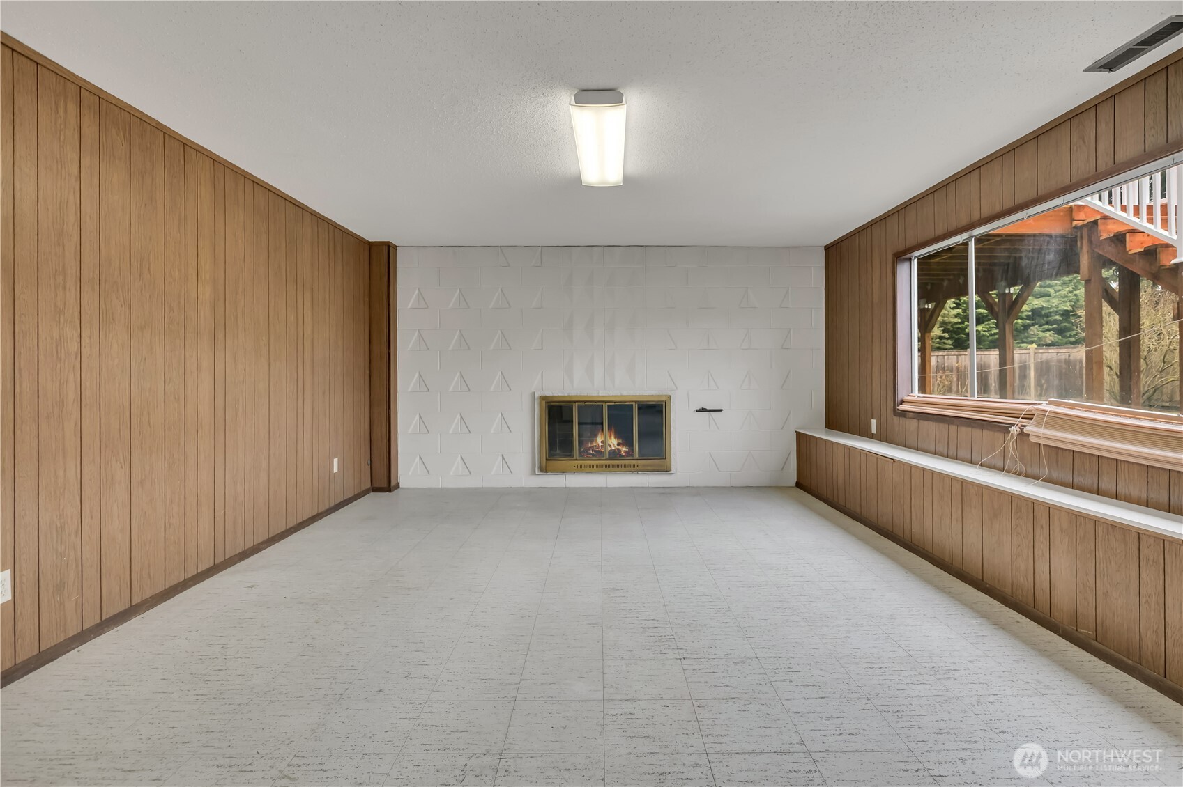 31402 28th Place SW, Federal Way, WA 98023