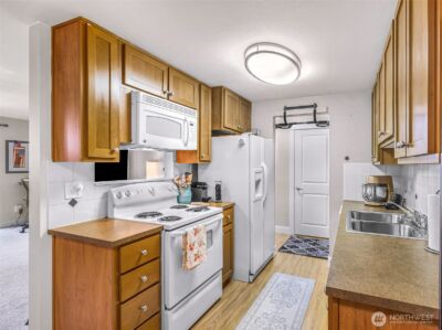 8017 234th Street SW #314, Edmonds, WA 98026 - Photo 10