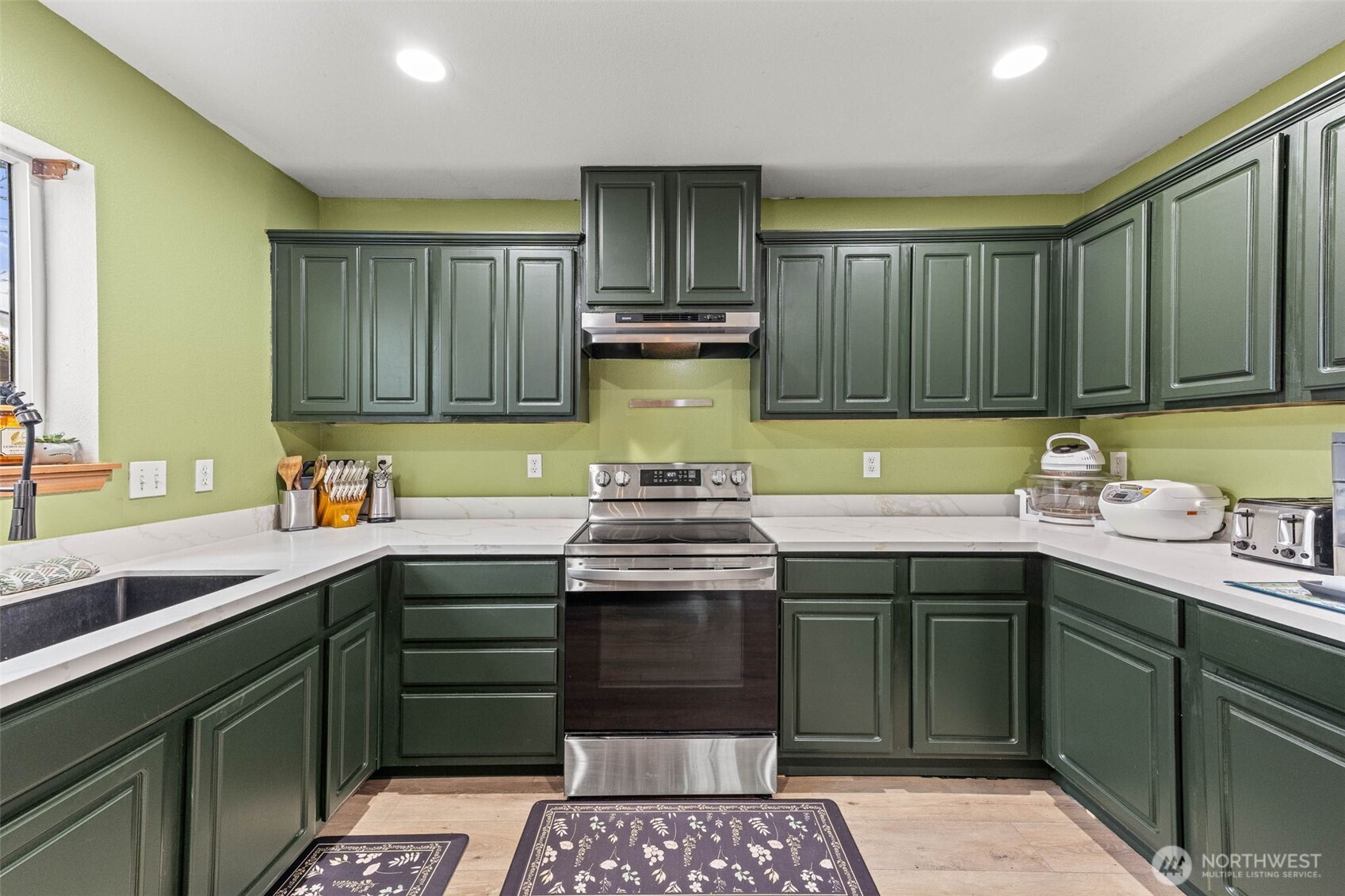 5770 Arcarro Court SE, Lacey, WA 98503