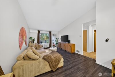 730 SE 8th #A202, Oak Harbor, WA 98277 - Photo 4