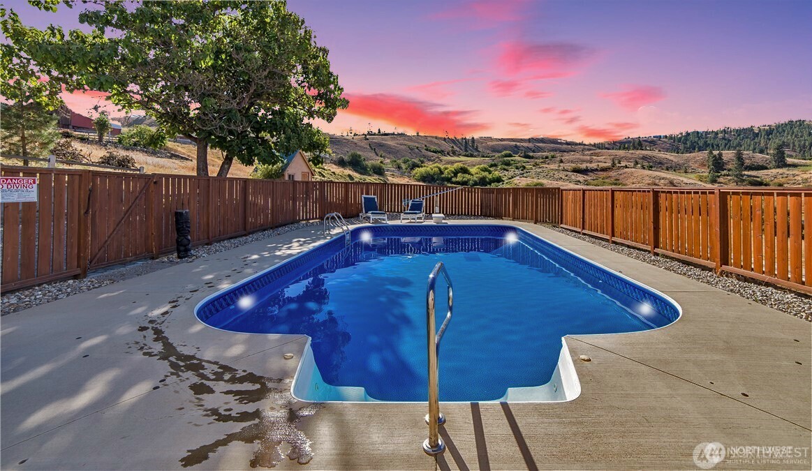 54 Moonlit Lane , Wenatchee, WA 98801