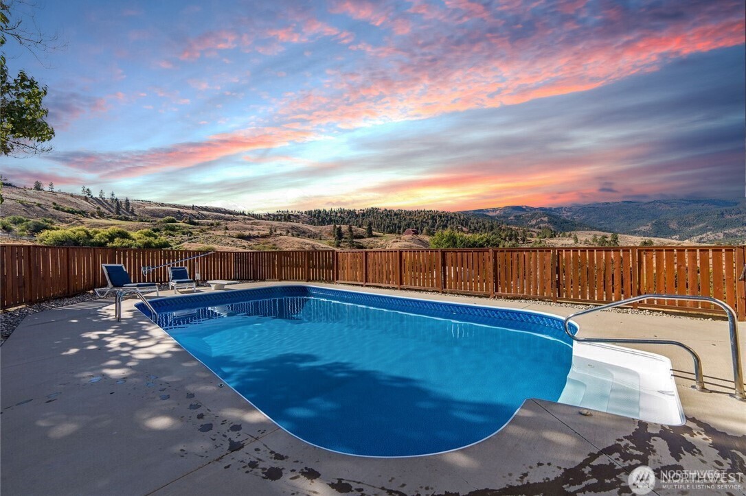 54 Moonlit Lane , Wenatchee, WA 98801