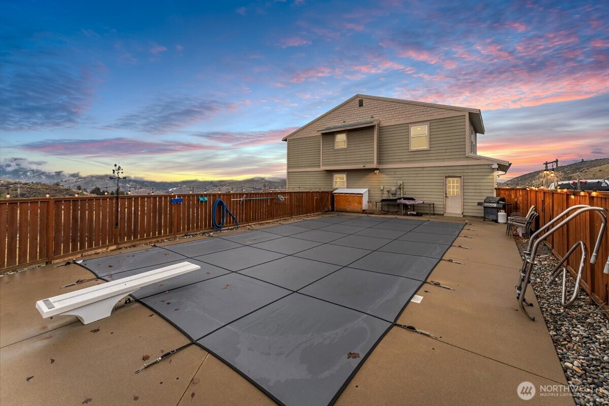 54 Moonlit Lane , Wenatchee, WA 98801