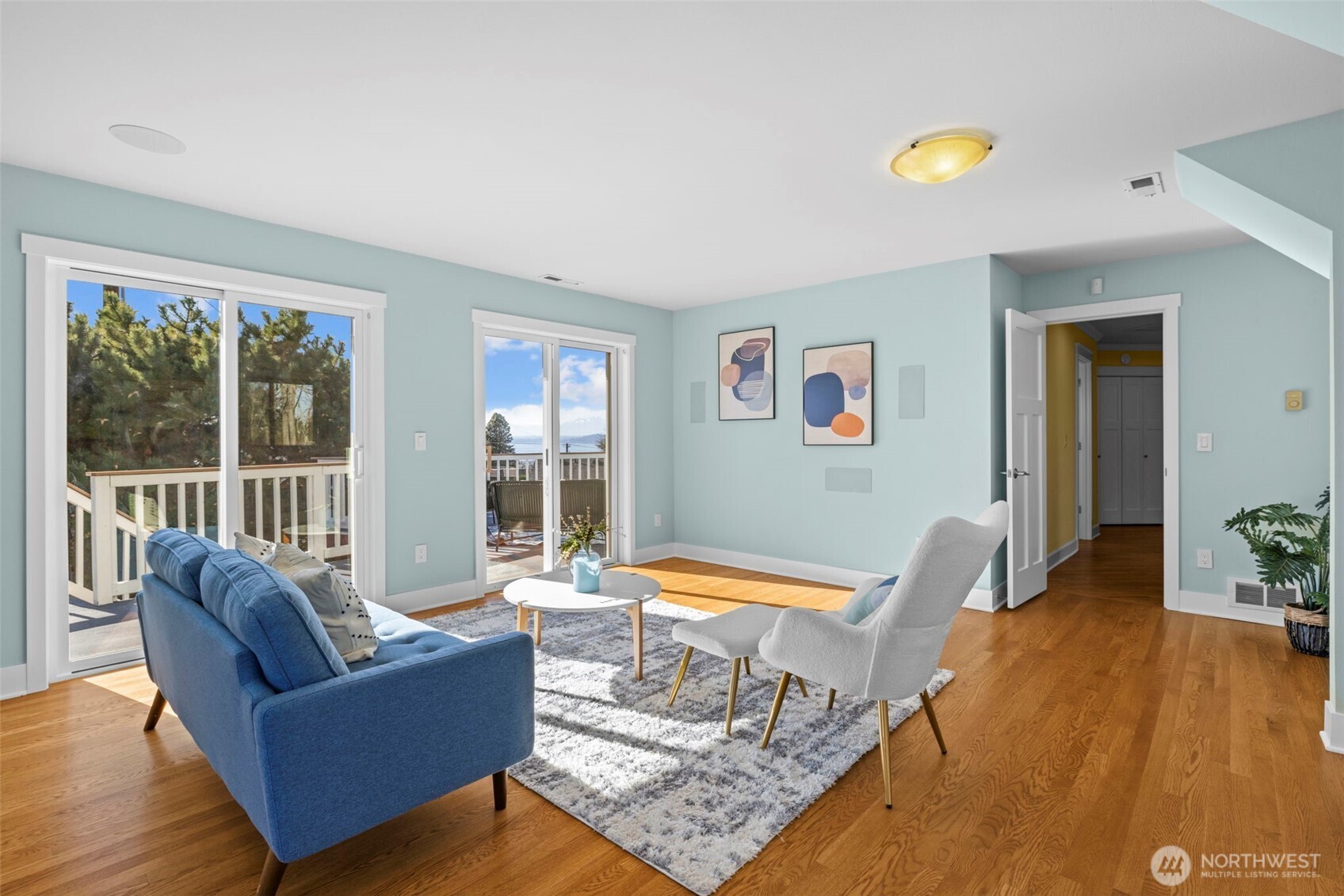 926 Dayton Street , Edmonds, WA 98020