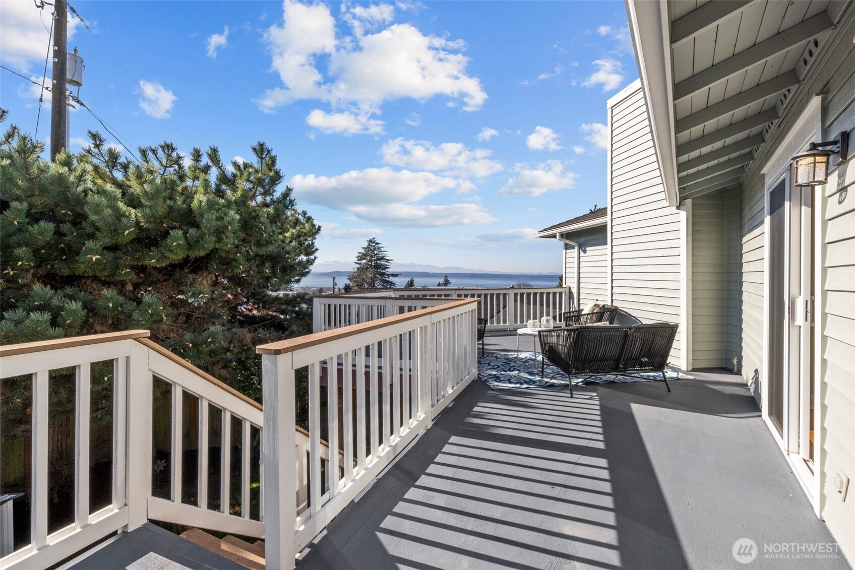 926 Dayton Street , Edmonds, WA 98020