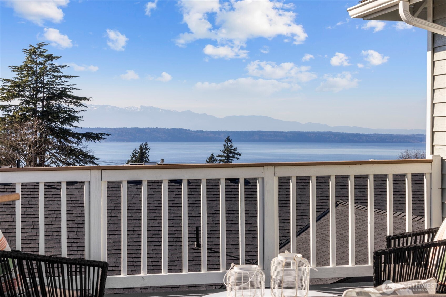 926 Dayton Street , Edmonds, WA 98020