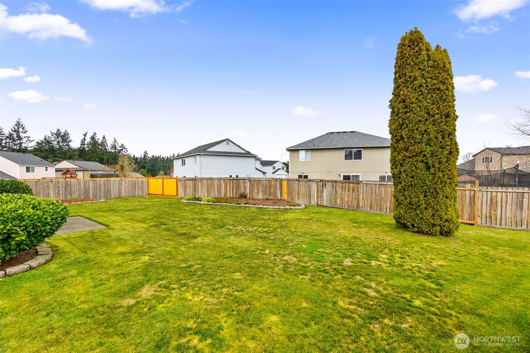 8814 Rosario Court SE, Olympia, WA 98513