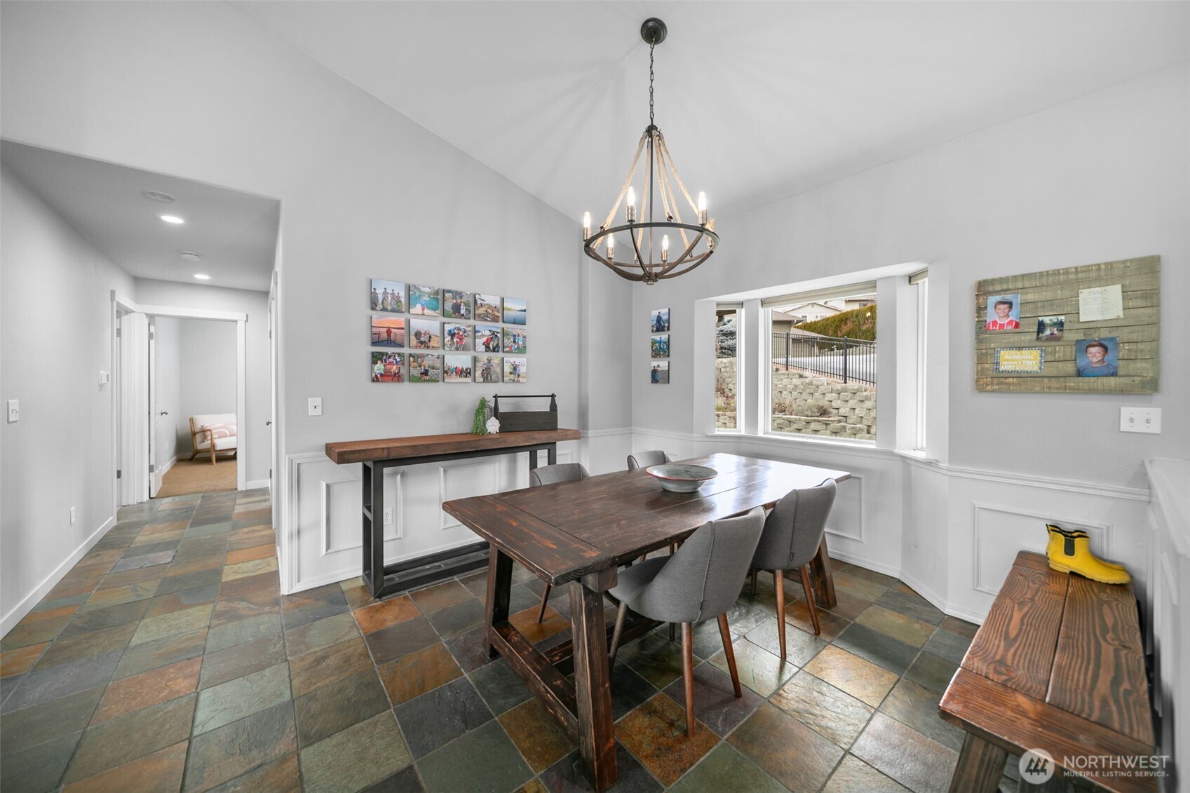 712 Vista View Place , East Wenatchee, WA 98802