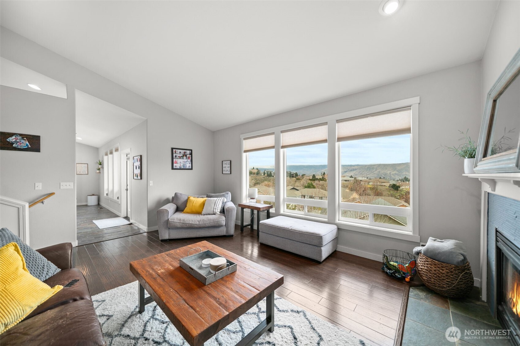 712 Vista View Place , East Wenatchee, WA 98802