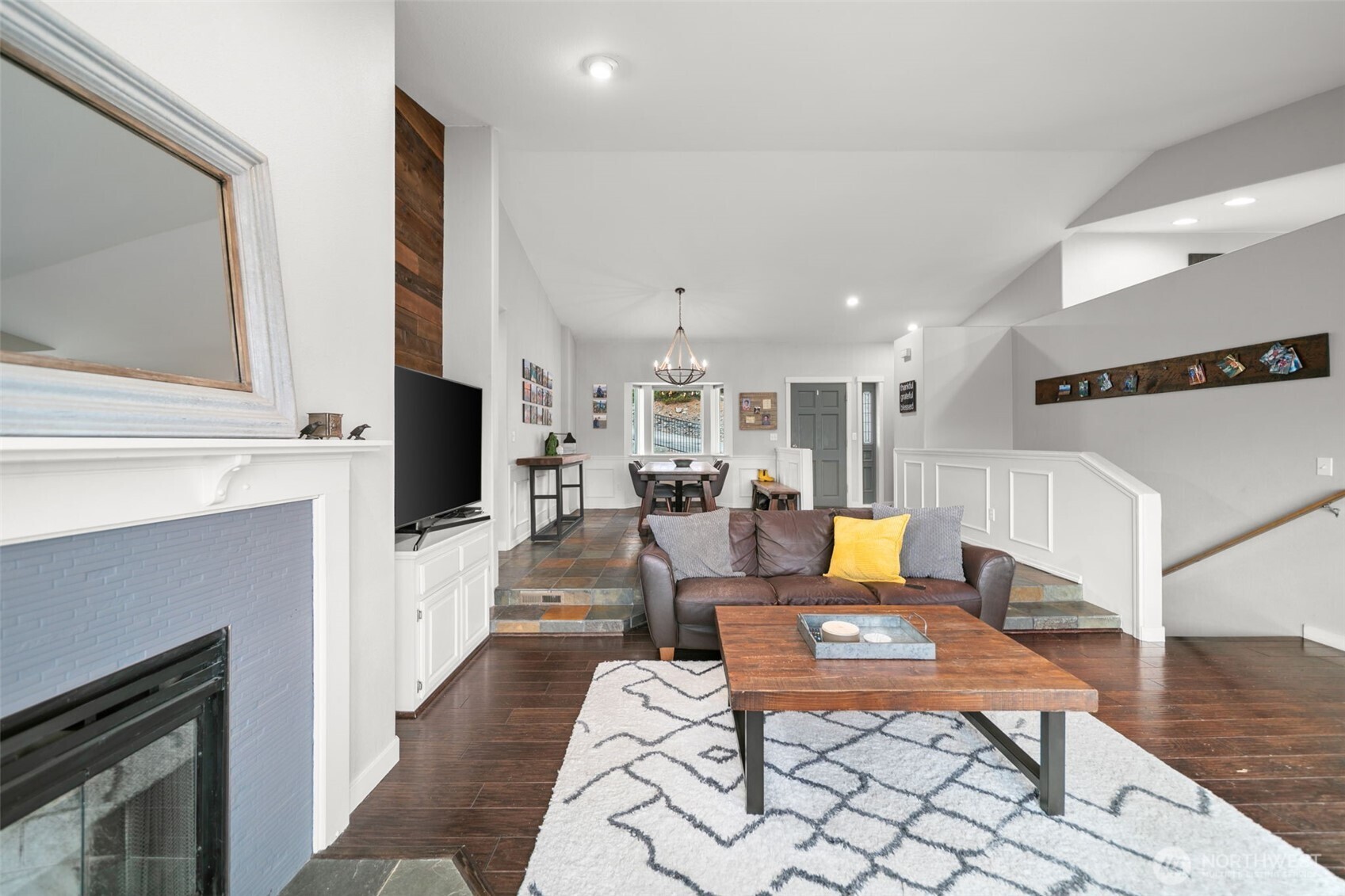 712 Vista View Place , East Wenatchee, WA 98802