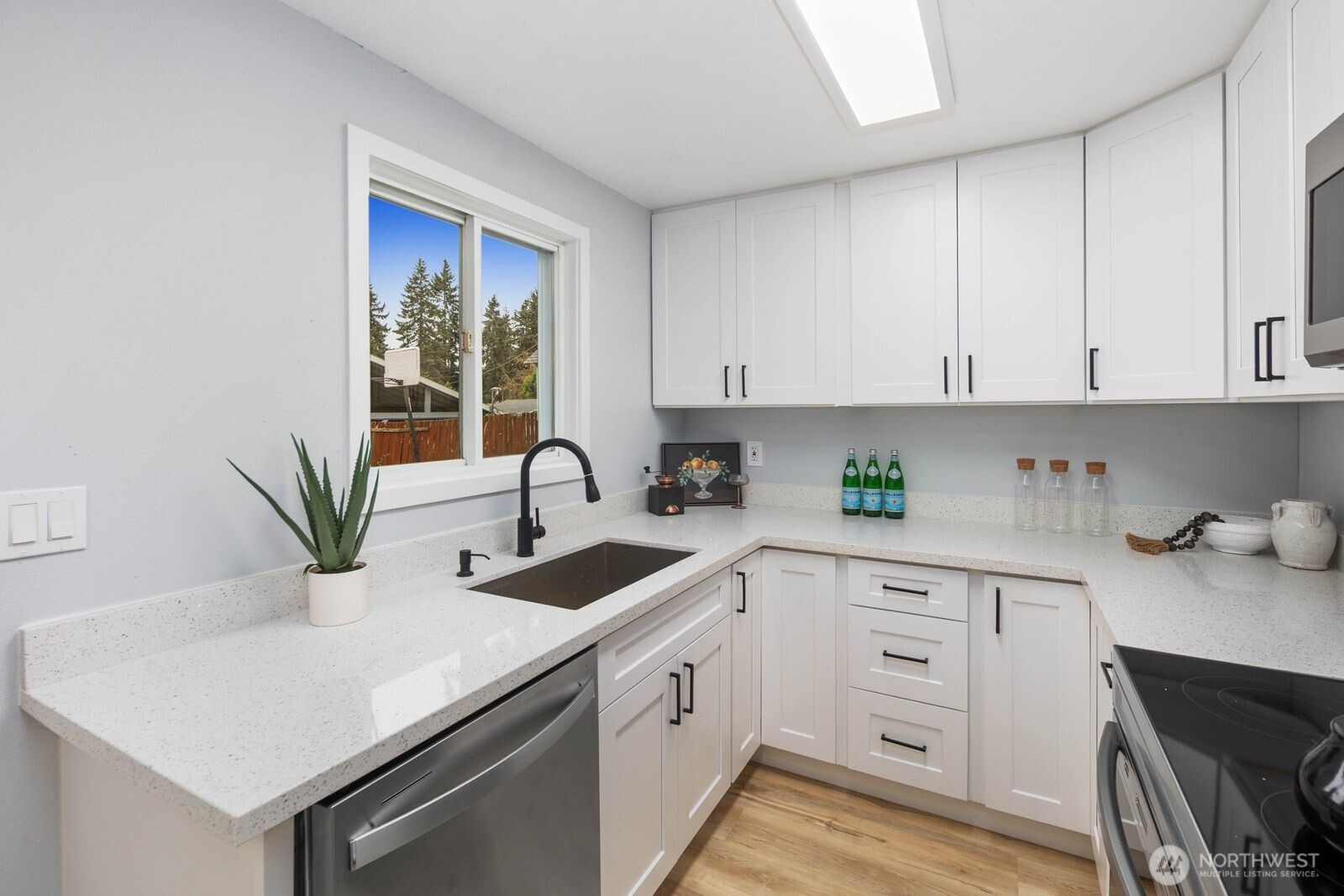 505 SW 305th Place , Federal Way, WA 98023