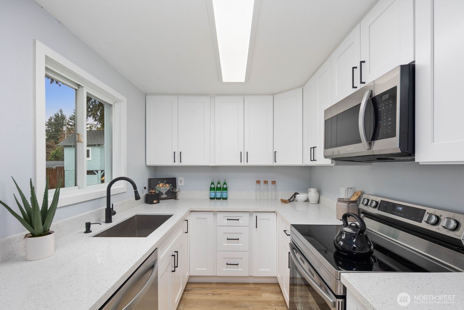 505 SW 305th Place , Federal Way, WA 98023