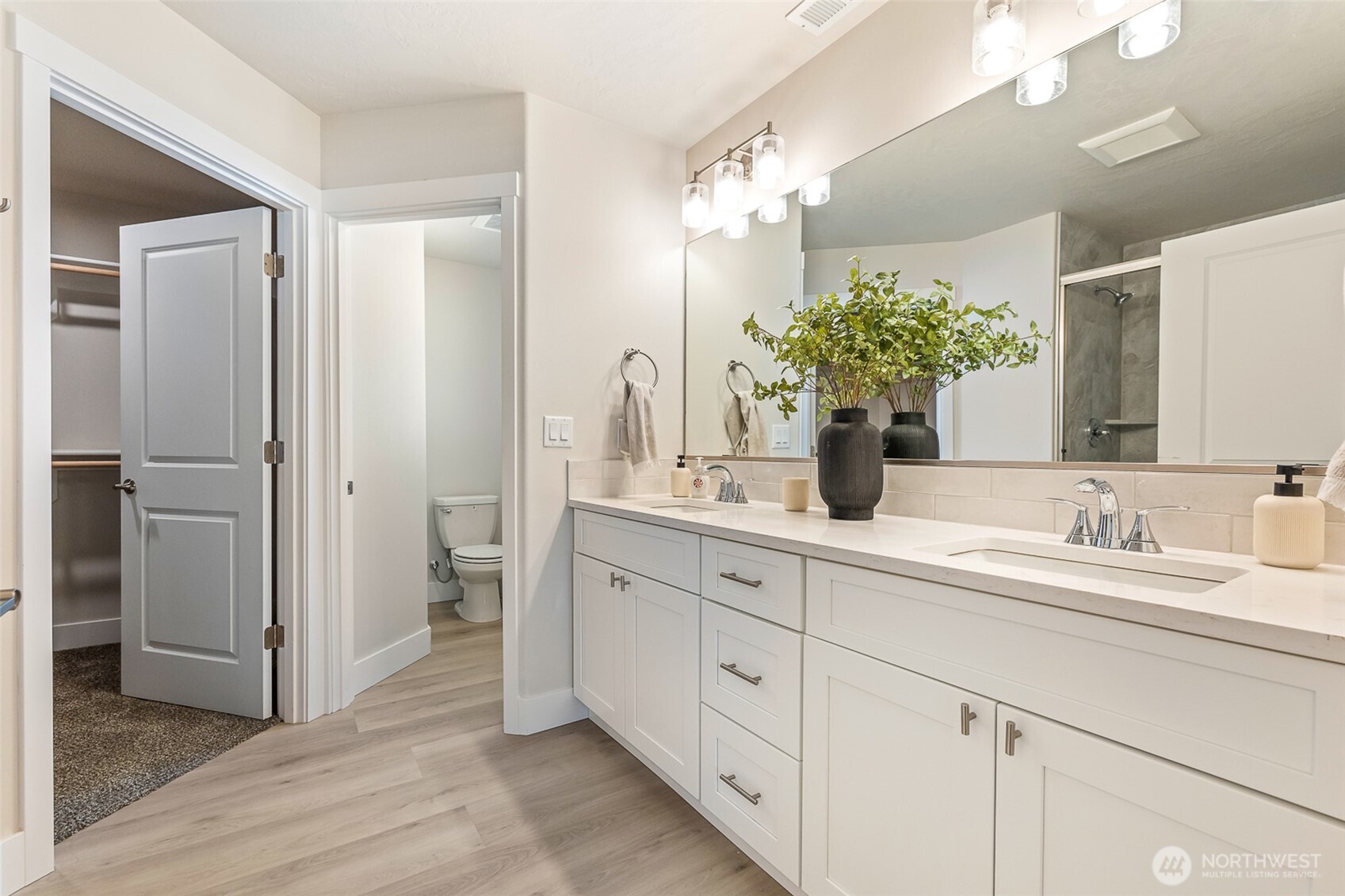 4208 W Sandy Court , Moses Lake, WA 98837