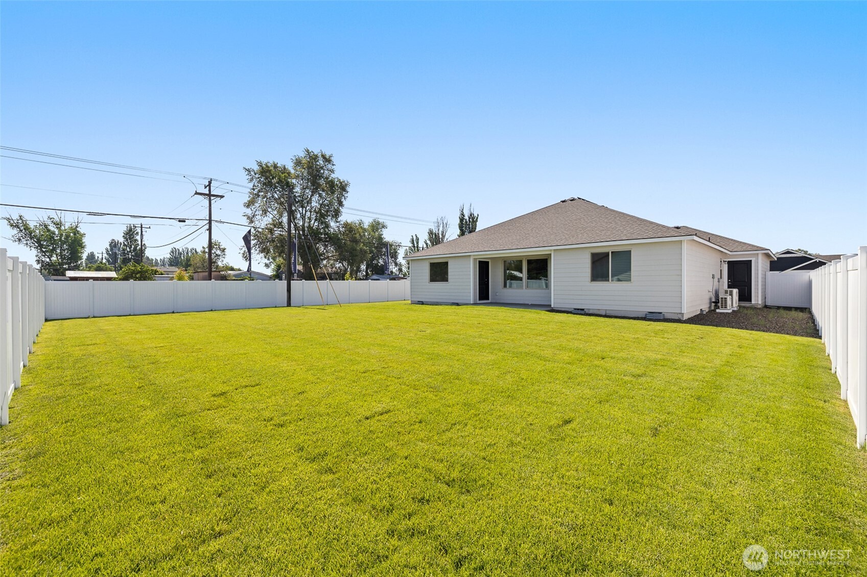 4208 W Sandy Court , Moses Lake, WA 98837