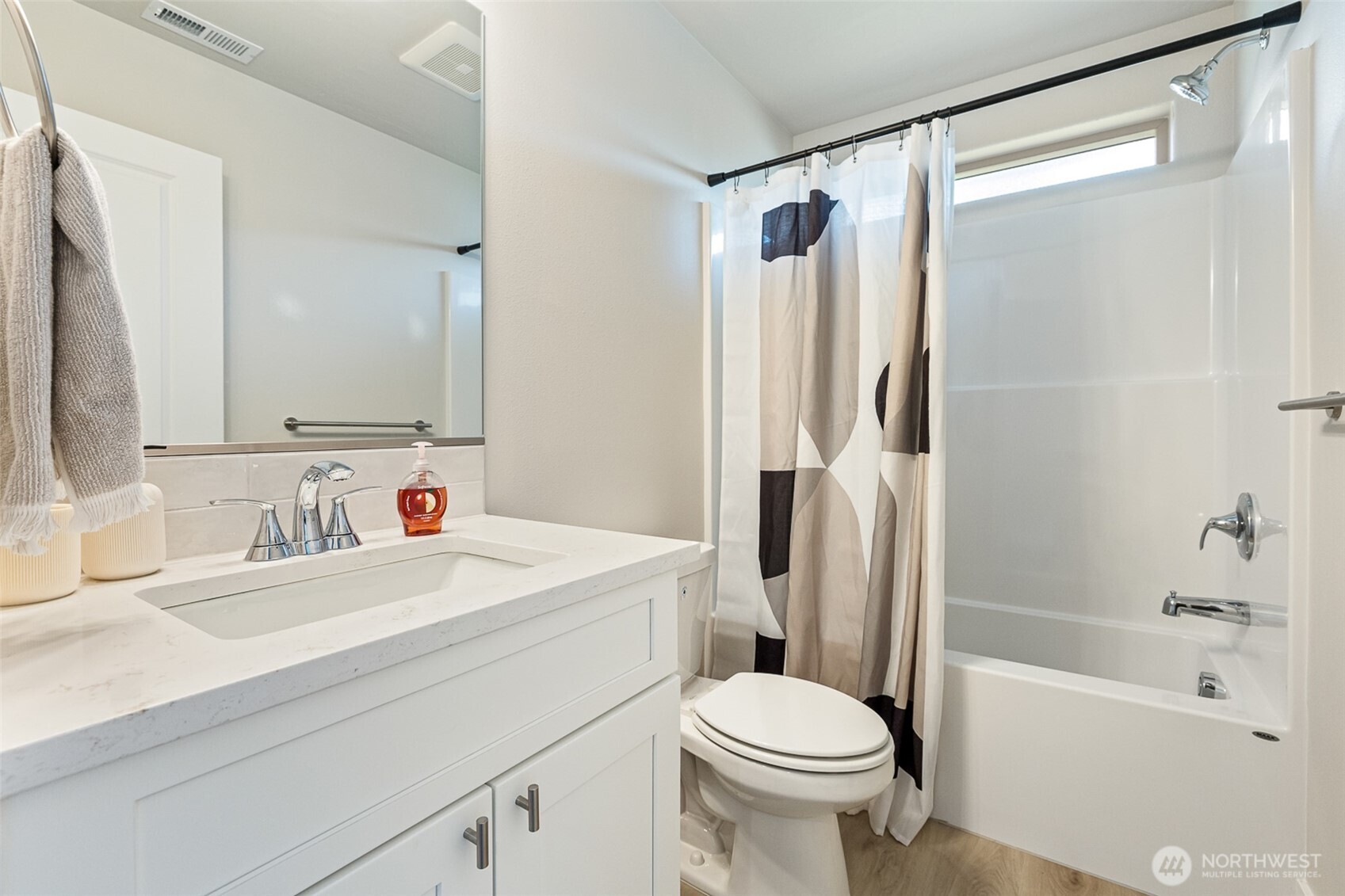 4208 W Sandy Court , Moses Lake, WA 98837