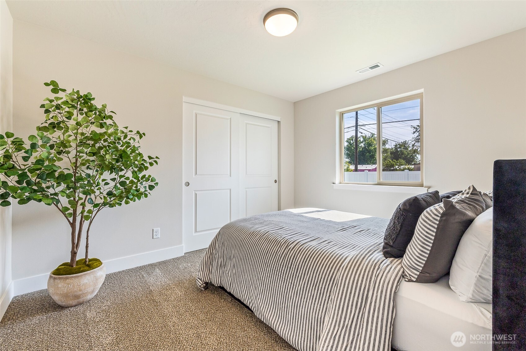 4208 W Sandy Court , Moses Lake, WA 98837