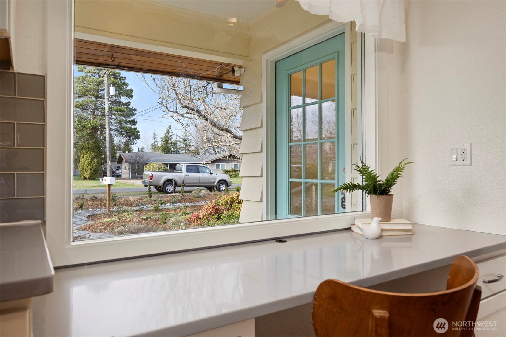 3304 Plymouth Drive , Bellingham, WA 98225