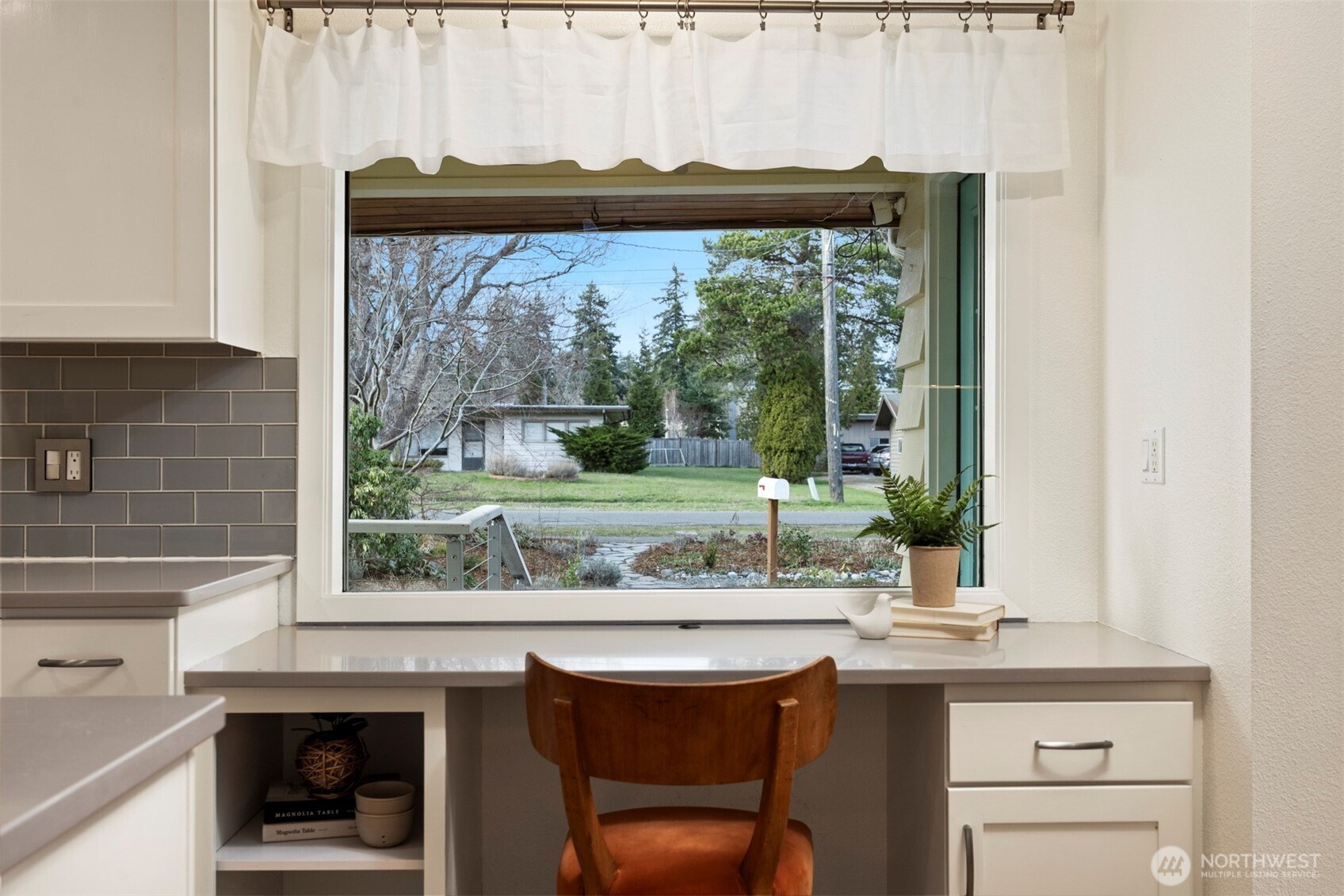 3304 Plymouth Drive , Bellingham, WA 98225