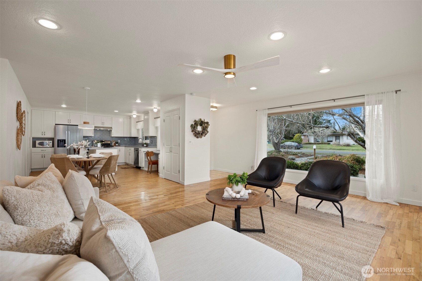 3304 Plymouth Drive , Bellingham, WA 98225