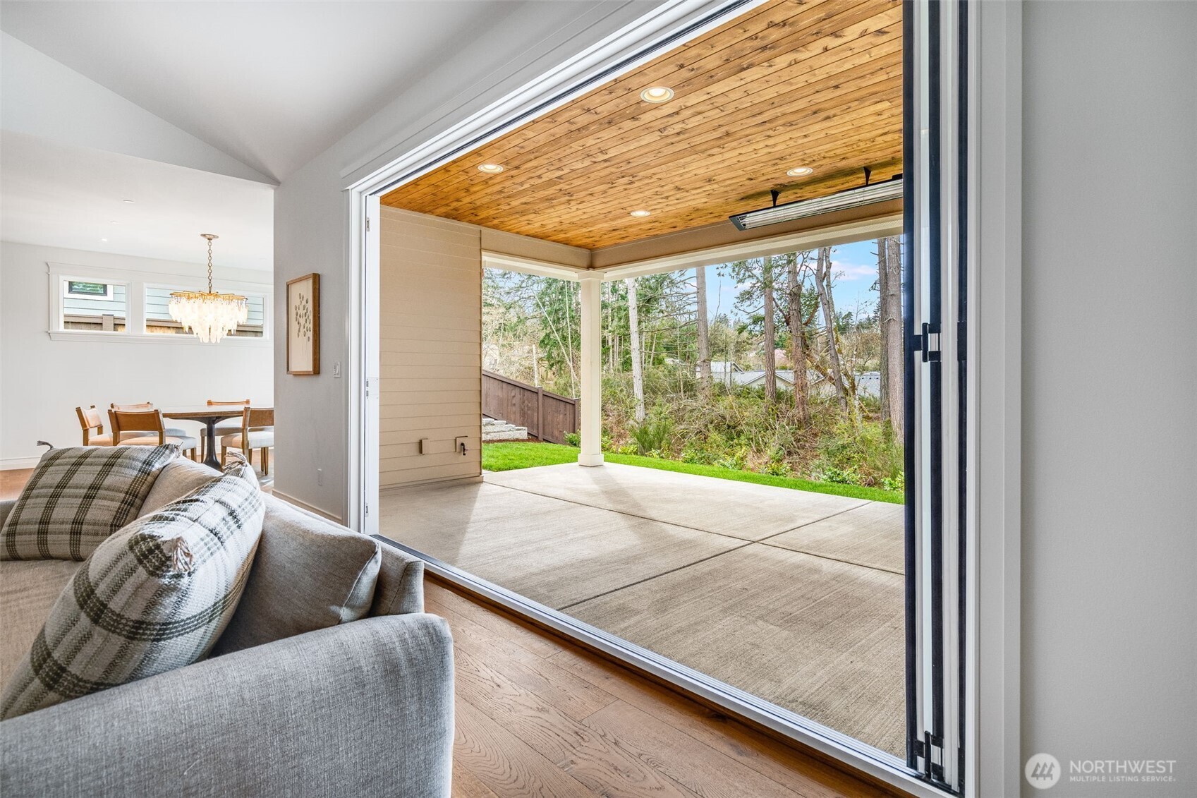 8110 Shirley Avenue , Gig Harbor, WA 98332