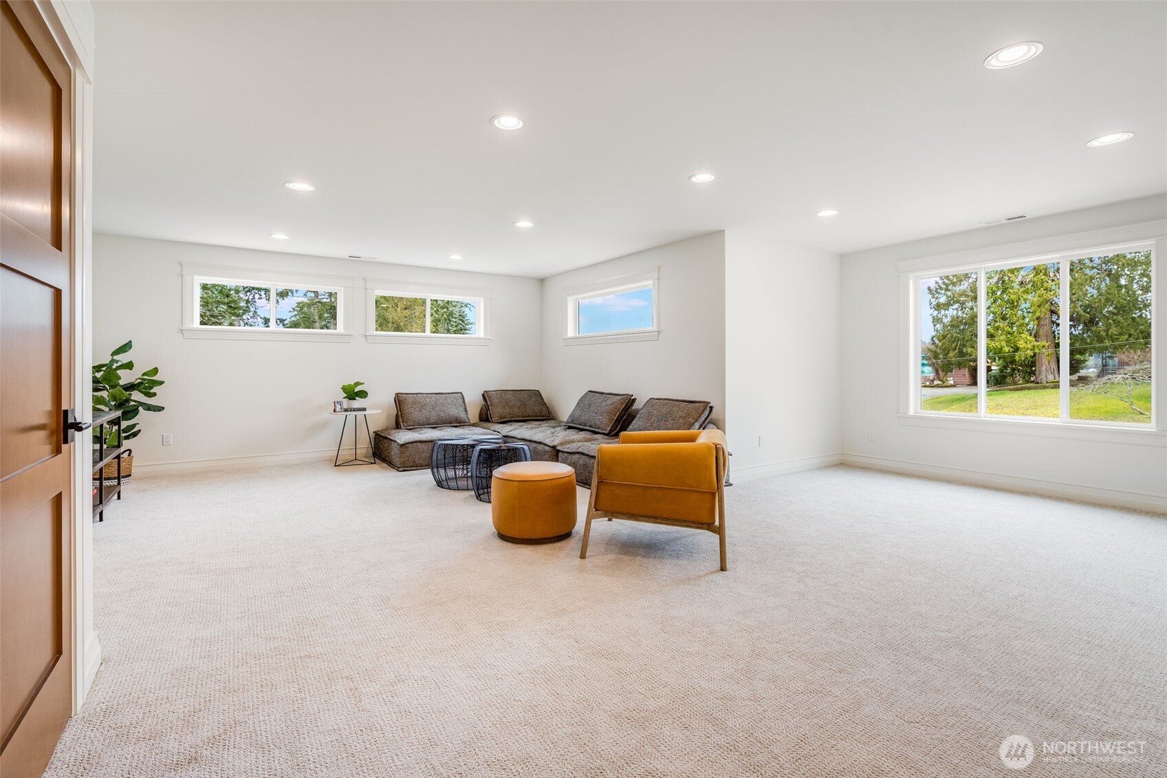 8110 Shirley Avenue , Gig Harbor, WA 98332