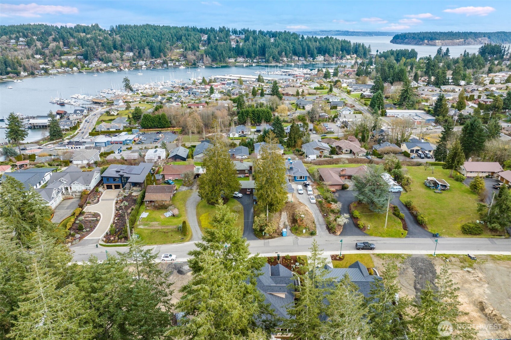 8110 Shirley Avenue , Gig Harbor, WA 98332