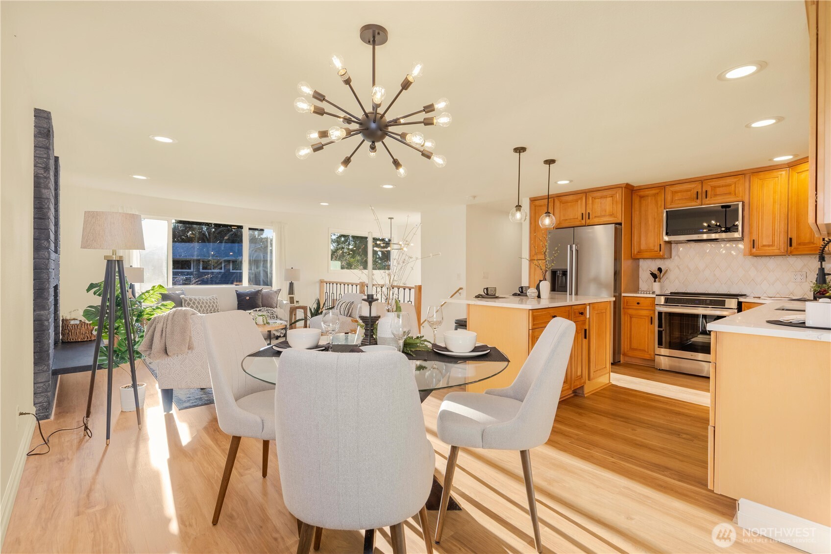 11306 25th Avenue SW, Seattle, WA 98146