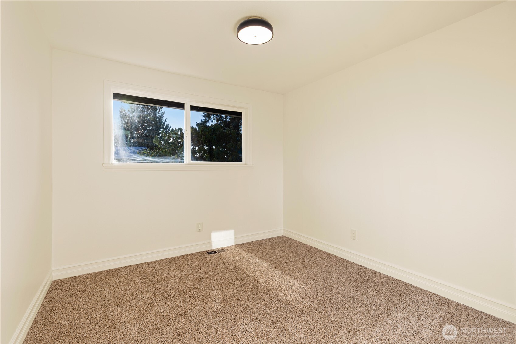 11306 25th Avenue SW, Seattle, WA 98146