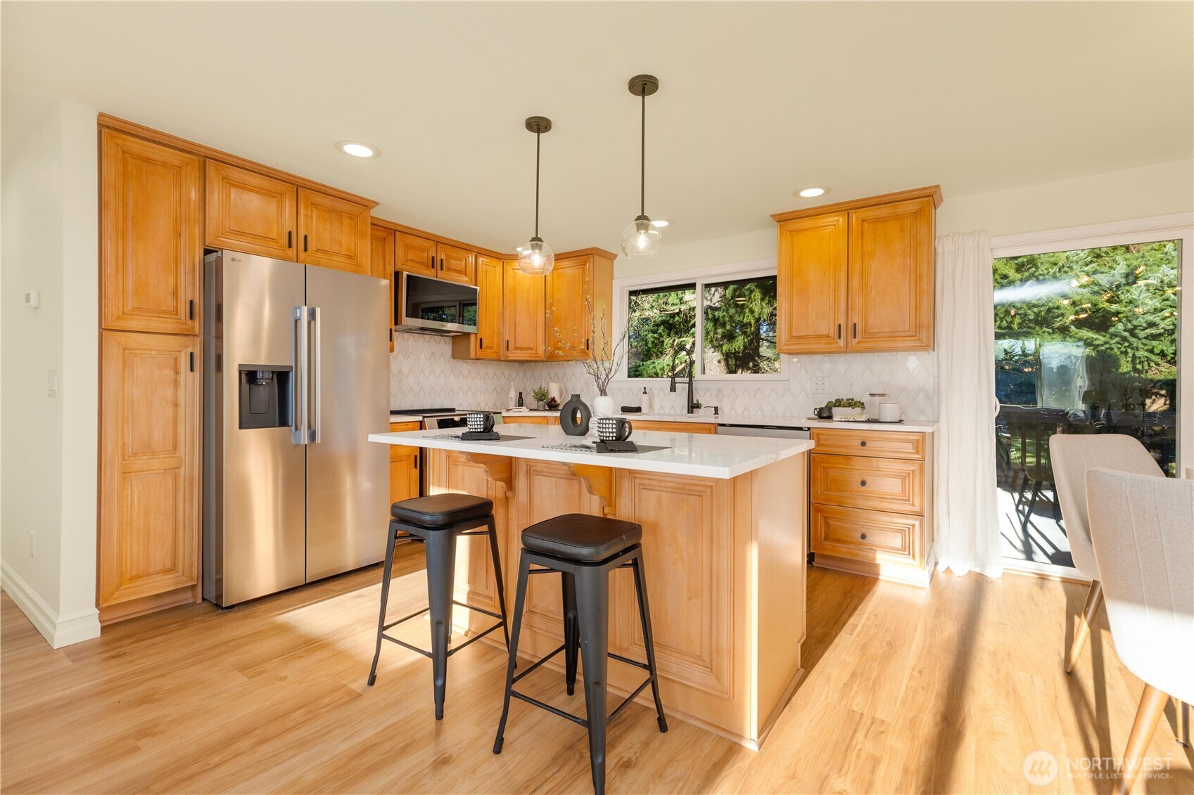 11306 25th Avenue SW, Seattle, WA 98146