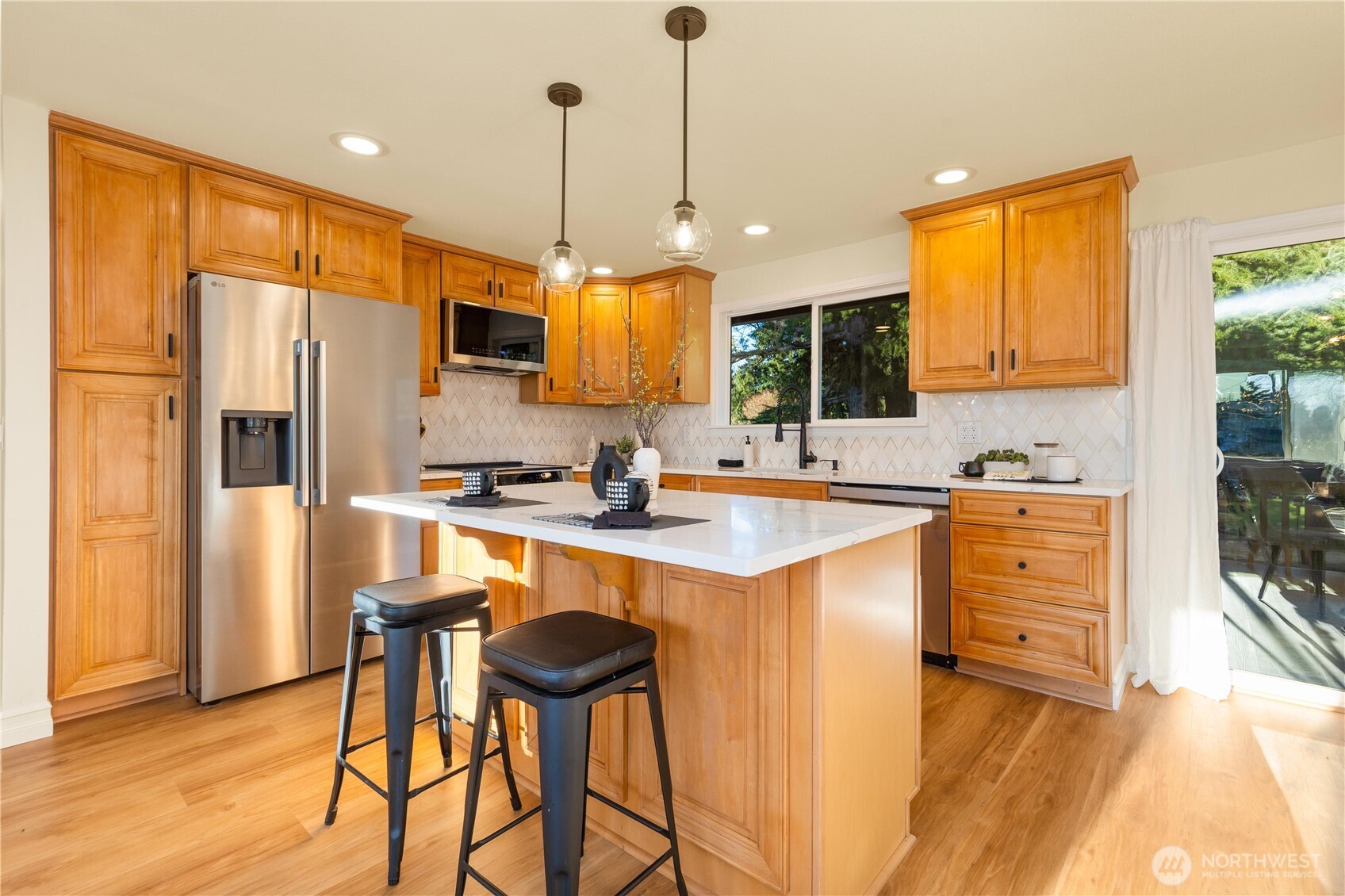 11306 25th Avenue SW, Seattle, WA 98146