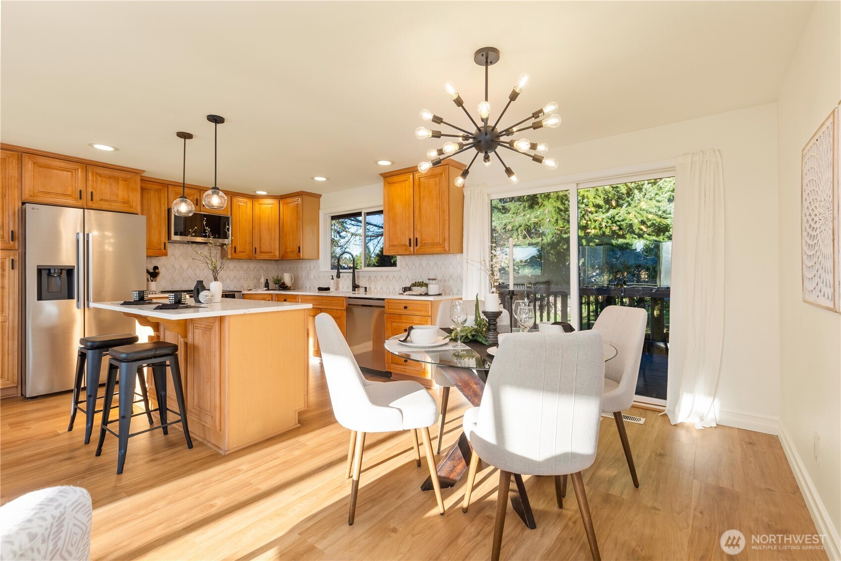 11306 25th Avenue SW, Seattle, WA 98146