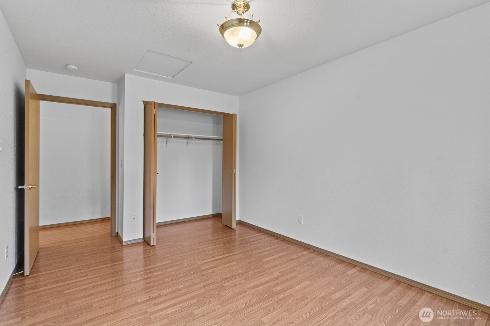 15326 Scenic Shores Drive SE, Yelm, WA 98597-9125