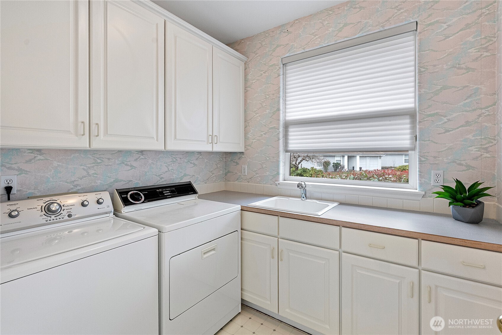 3012 N Narrows Drive #5, Tacoma, WA 98407-1583