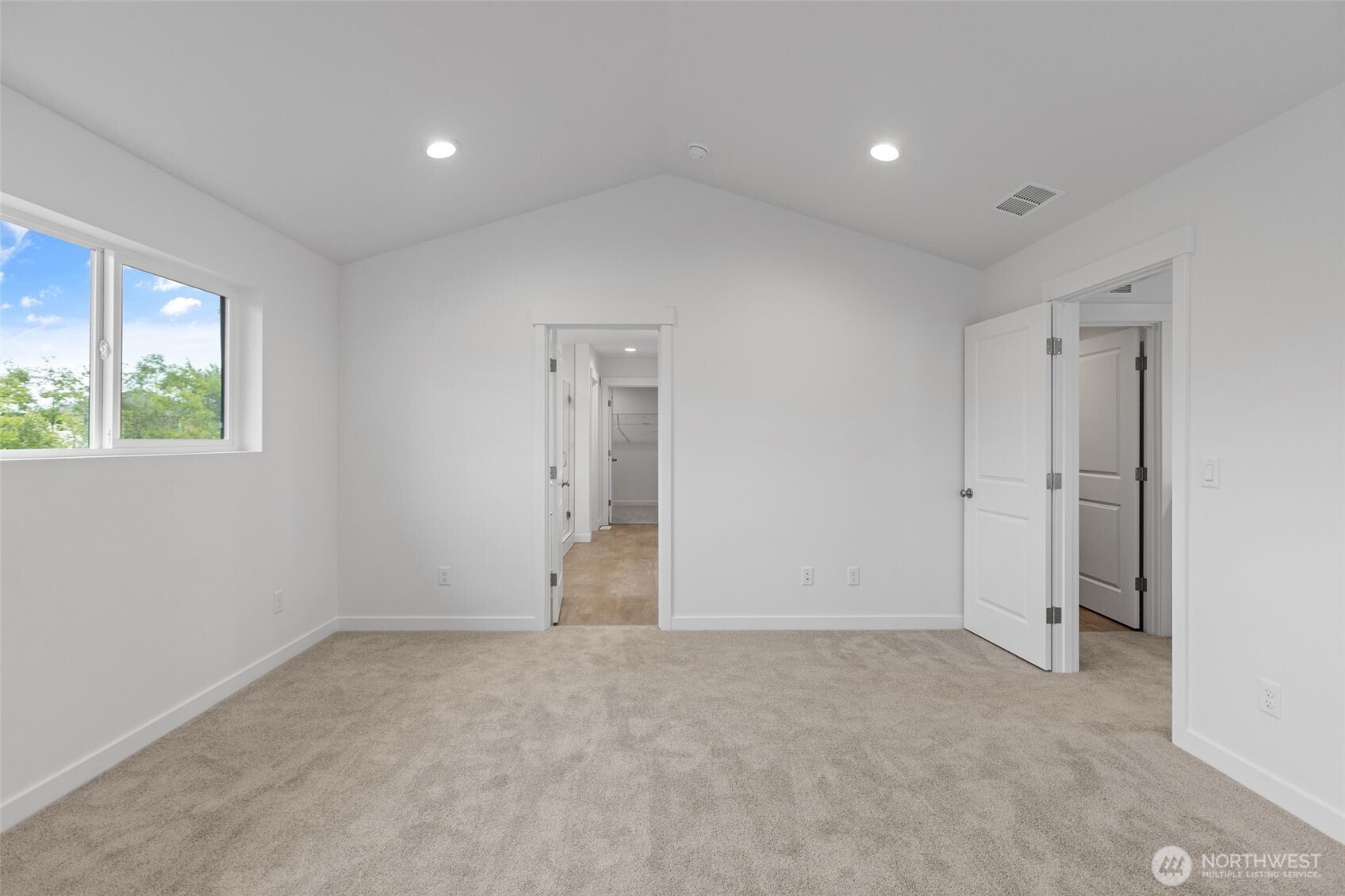 20322 146th Street E #705, Bonney Lake, WA 98391