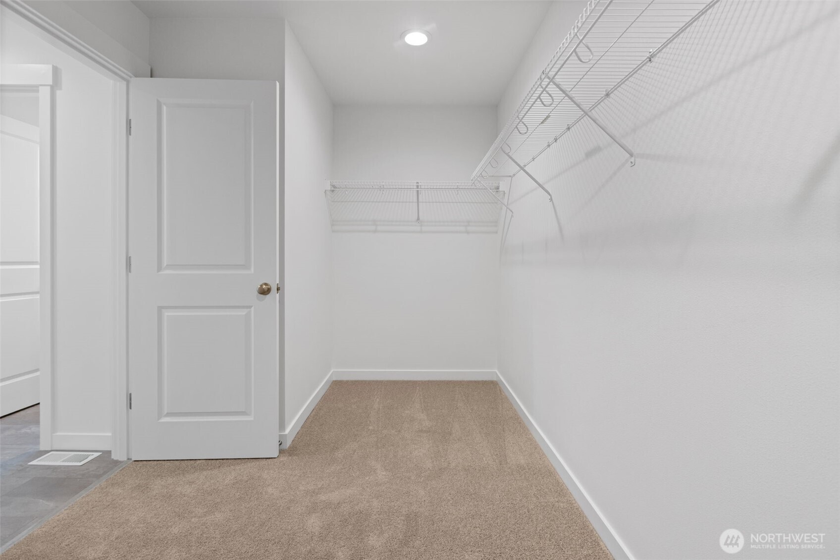 20322 146th Street E #705, Bonney Lake, WA 98391