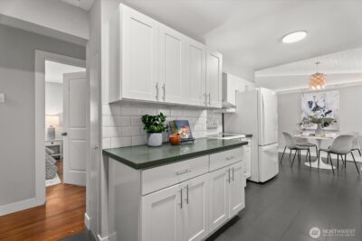 17004 11th Avenue NE, Shoreline, WA 98155 - Photo 8