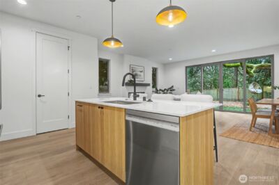 11251 108th Avenue NE, Kirkland, WA 98033 - Photo 16