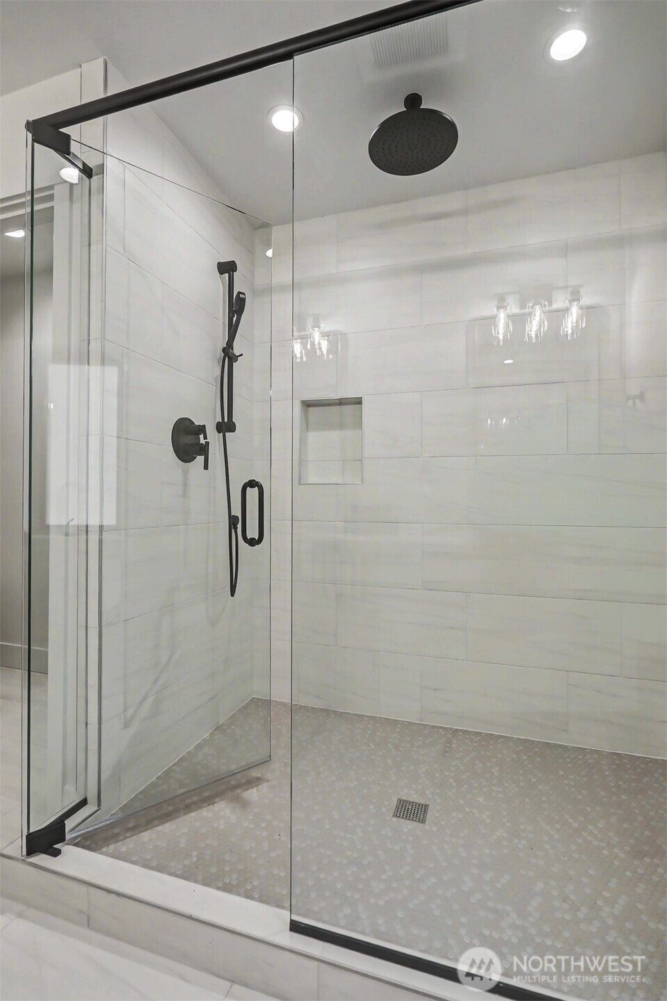 11251 108th Avenue NE, Kirkland, WA 98033