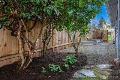 10535 NE 196th Street , Bothell, WA 98011 - Photo 36