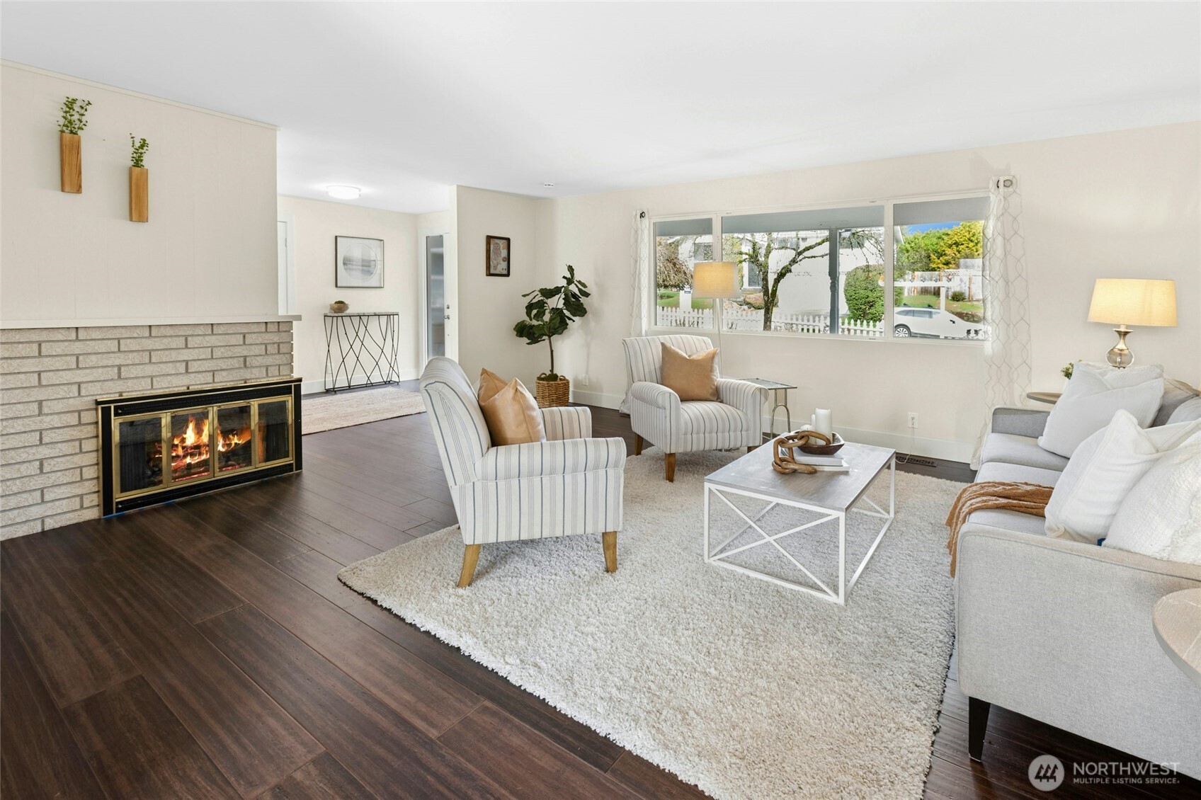 10535 NE 196th Street , Bothell, WA 98011